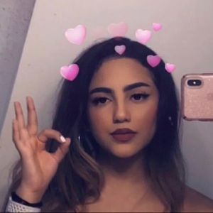 Meet your Posher, Maya